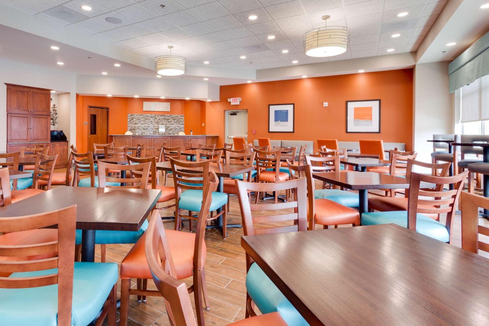 Drury Inn & Suites Fort Myers Airport Fgcu ภายนอก รูปภาพ