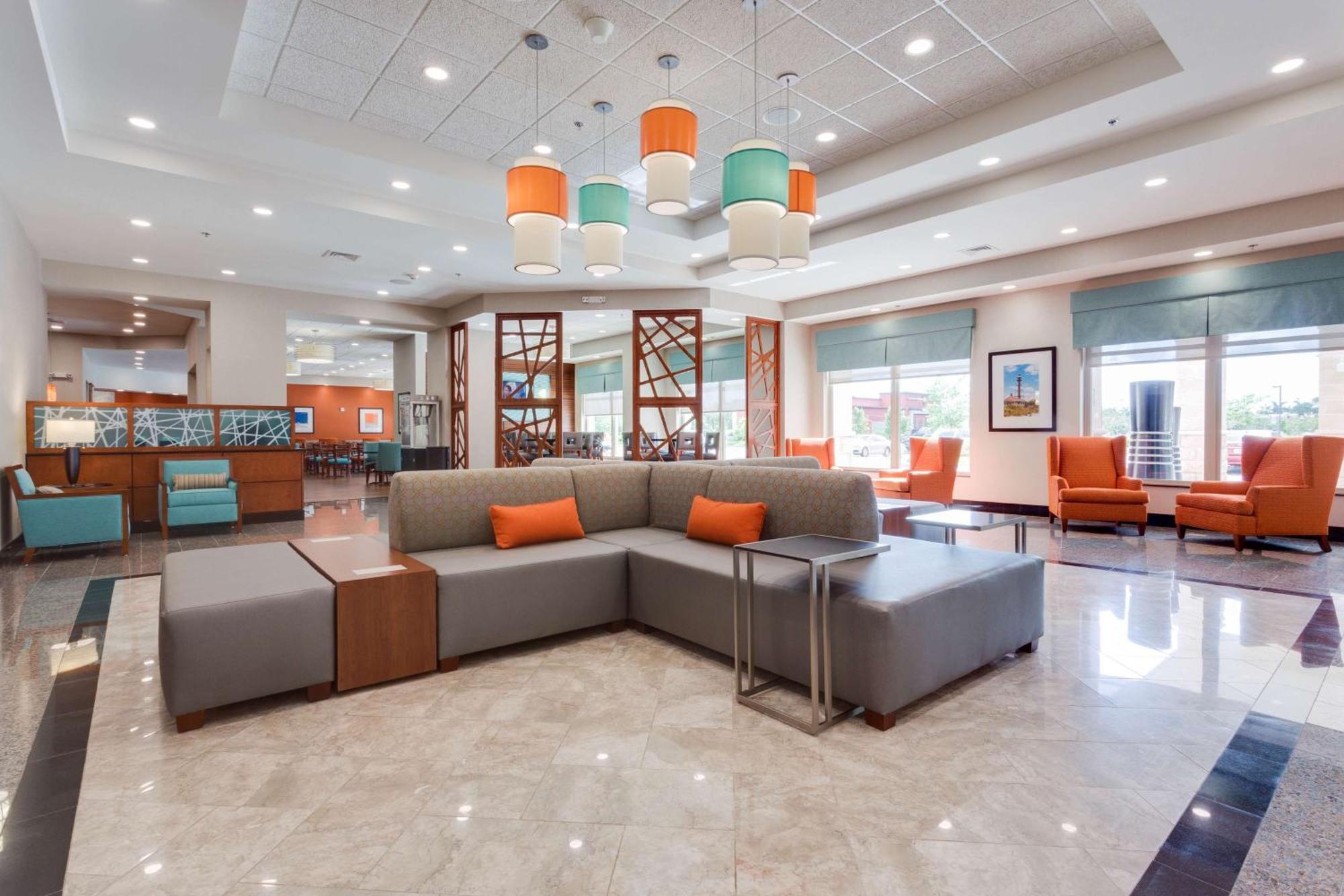 Drury Inn & Suites Fort Myers Airport Fgcu ภายนอก รูปภาพ