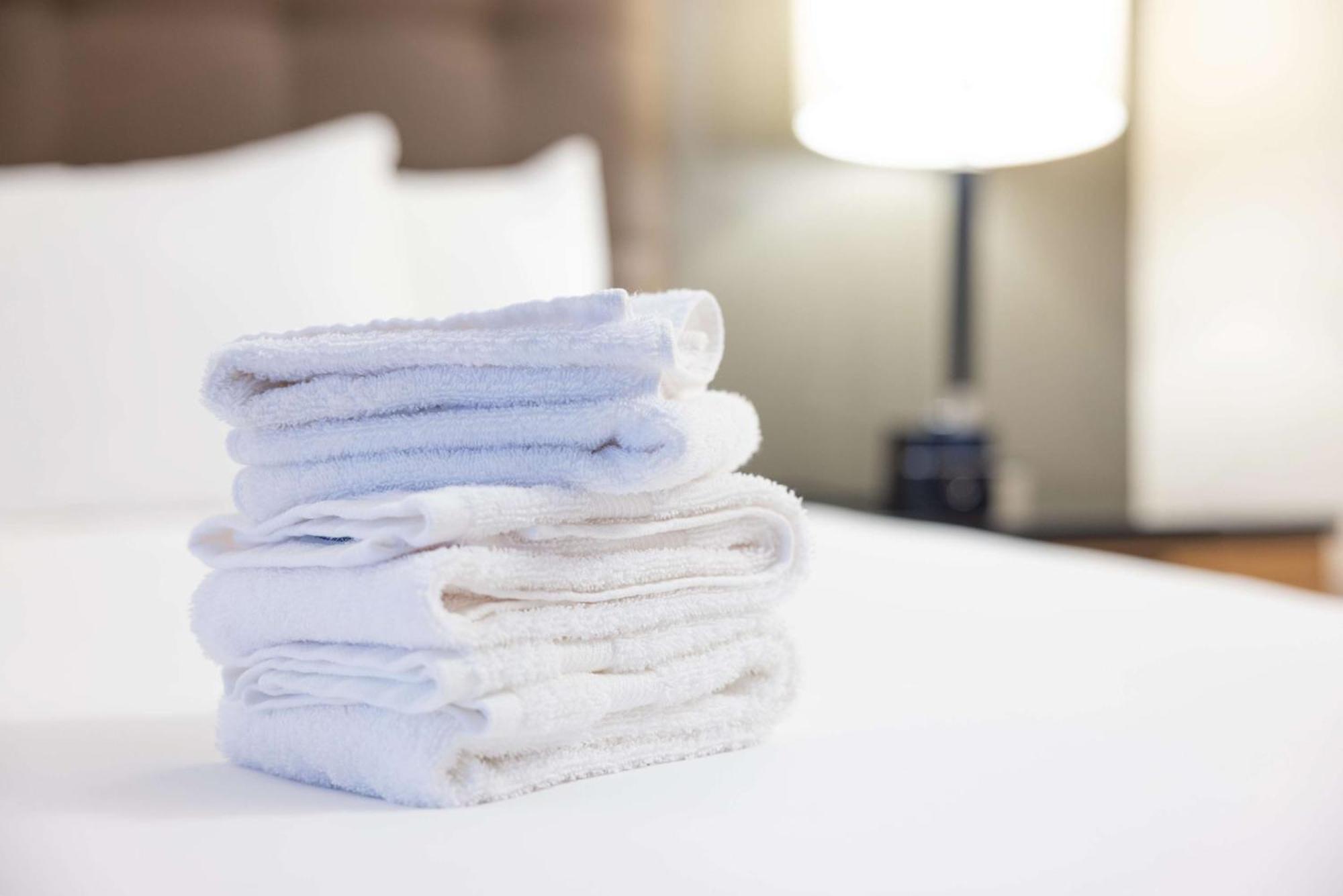 Drury Inn & Suites Fort Myers Airport Fgcu ภายนอก รูปภาพ